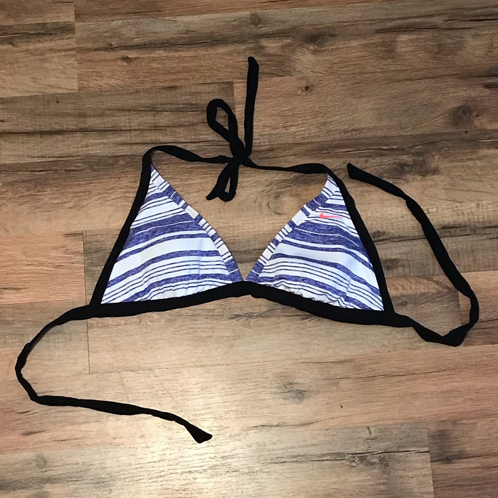 FINAL PRICE ‼️ Reversible Nike Bikini Top